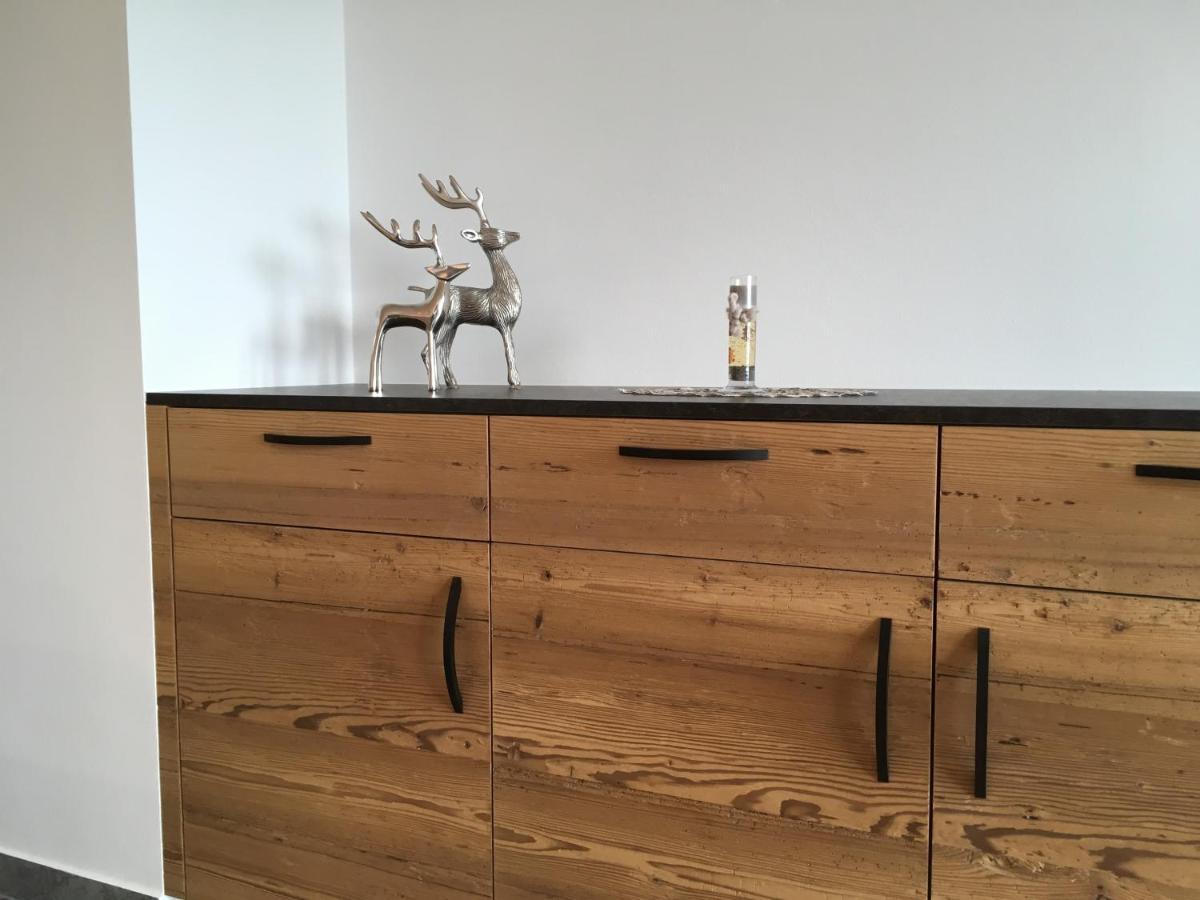 Apartment Wiesenhof - Natur & Weitblick Ueber Innsbruck - Ladestation Fuer Elektroautos מראה חיצוני תמונה